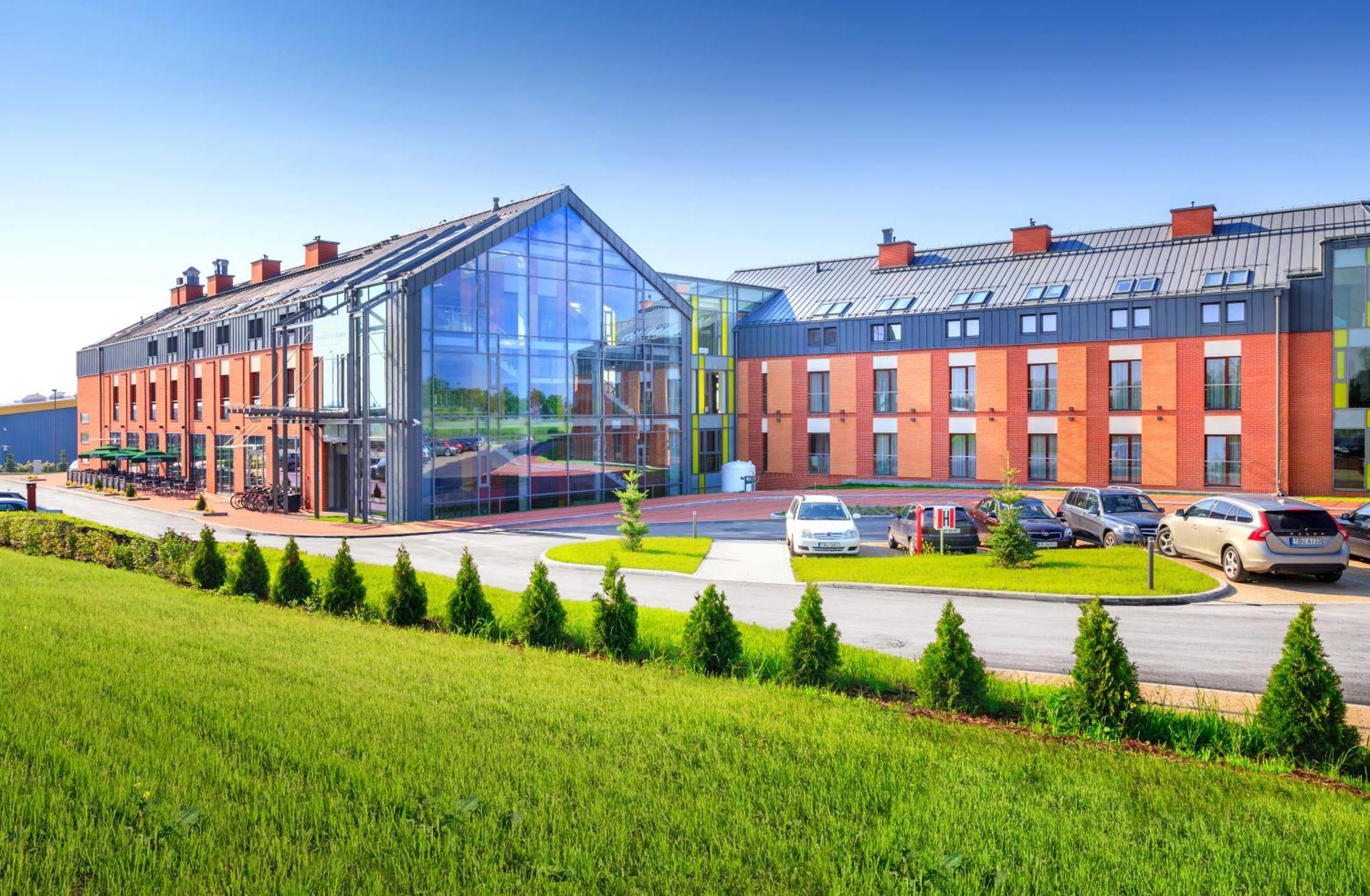 Sloneczny Zdroj Medical Spa & Wellness Busko-Zdrój Exteriör bild