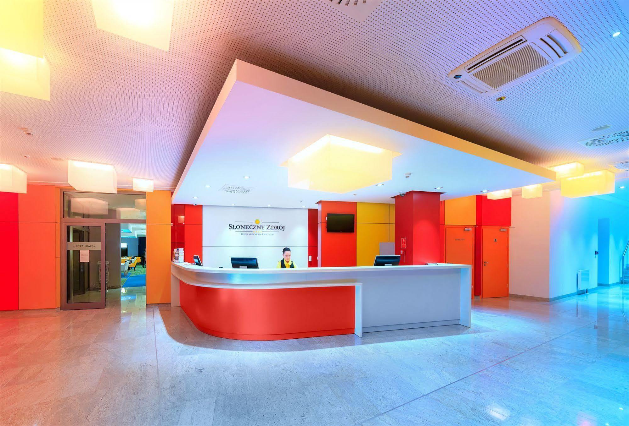 Sloneczny Zdroj Medical Spa & Wellness Busko-Zdrój Exteriör bild